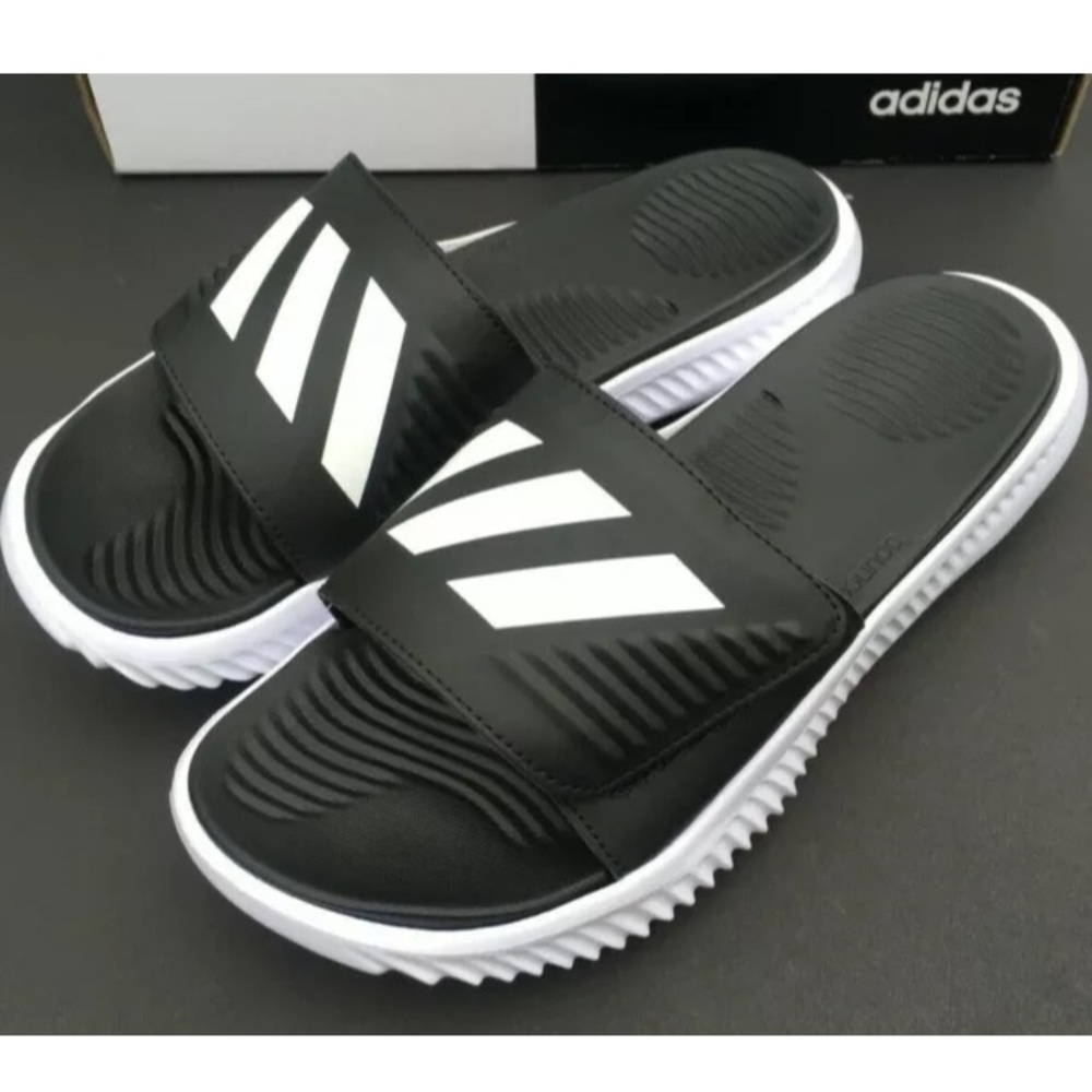 Adidas Alpha bounce Slide
